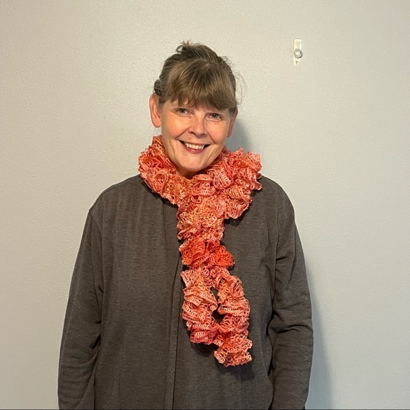 New Handmade Crochet Coral Colored Sequined Twirly Scarf 76” Long - Picture 12 of 14